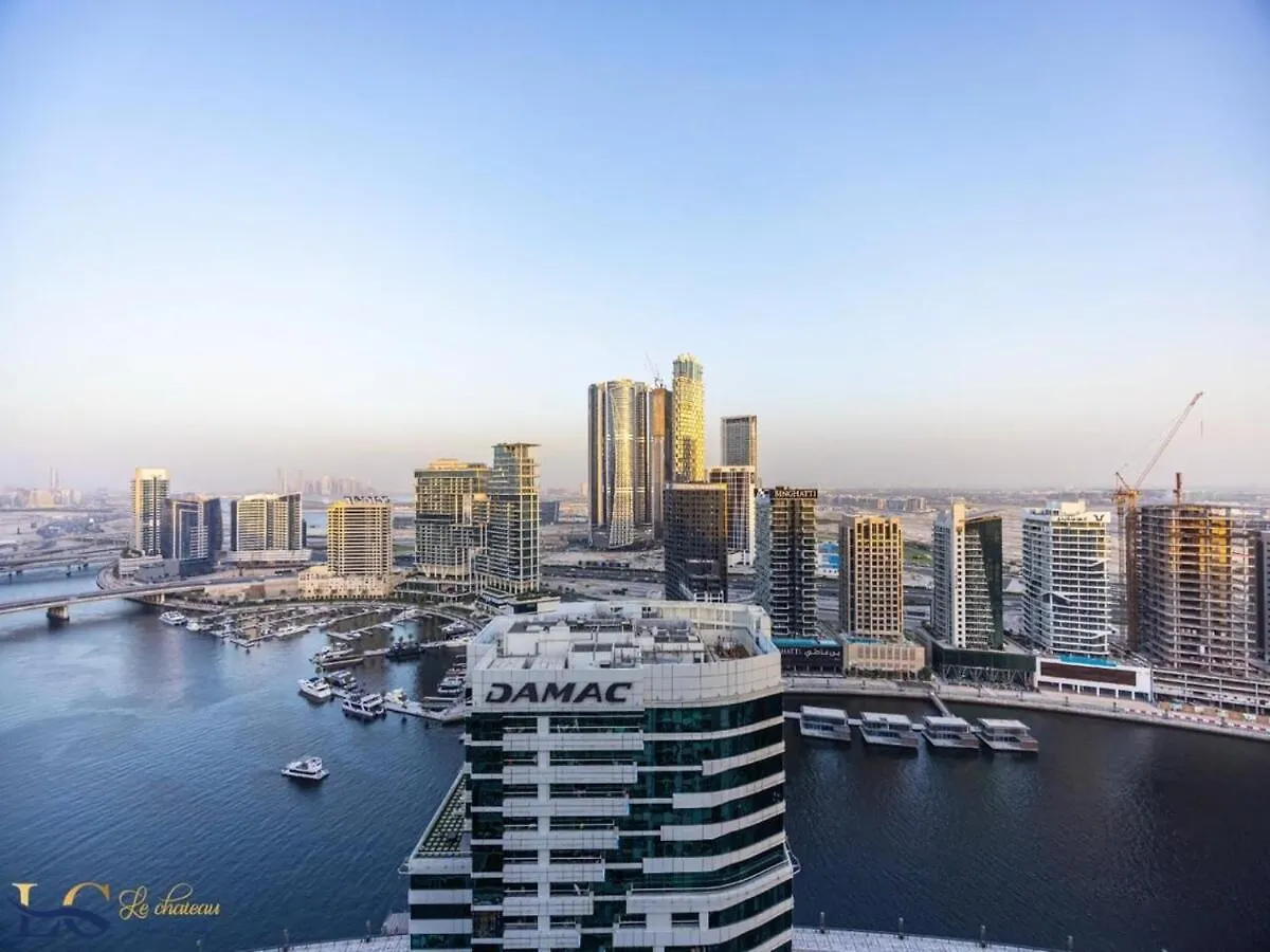 Coastal 2Bed With Full Canal Views In Business Bay دبي شقة